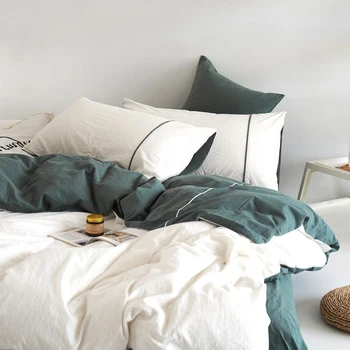 Set posteljine u skandinavskom stilu iz 4 predmeta, sve četiri sezone, čisto donje plahte, krevetu